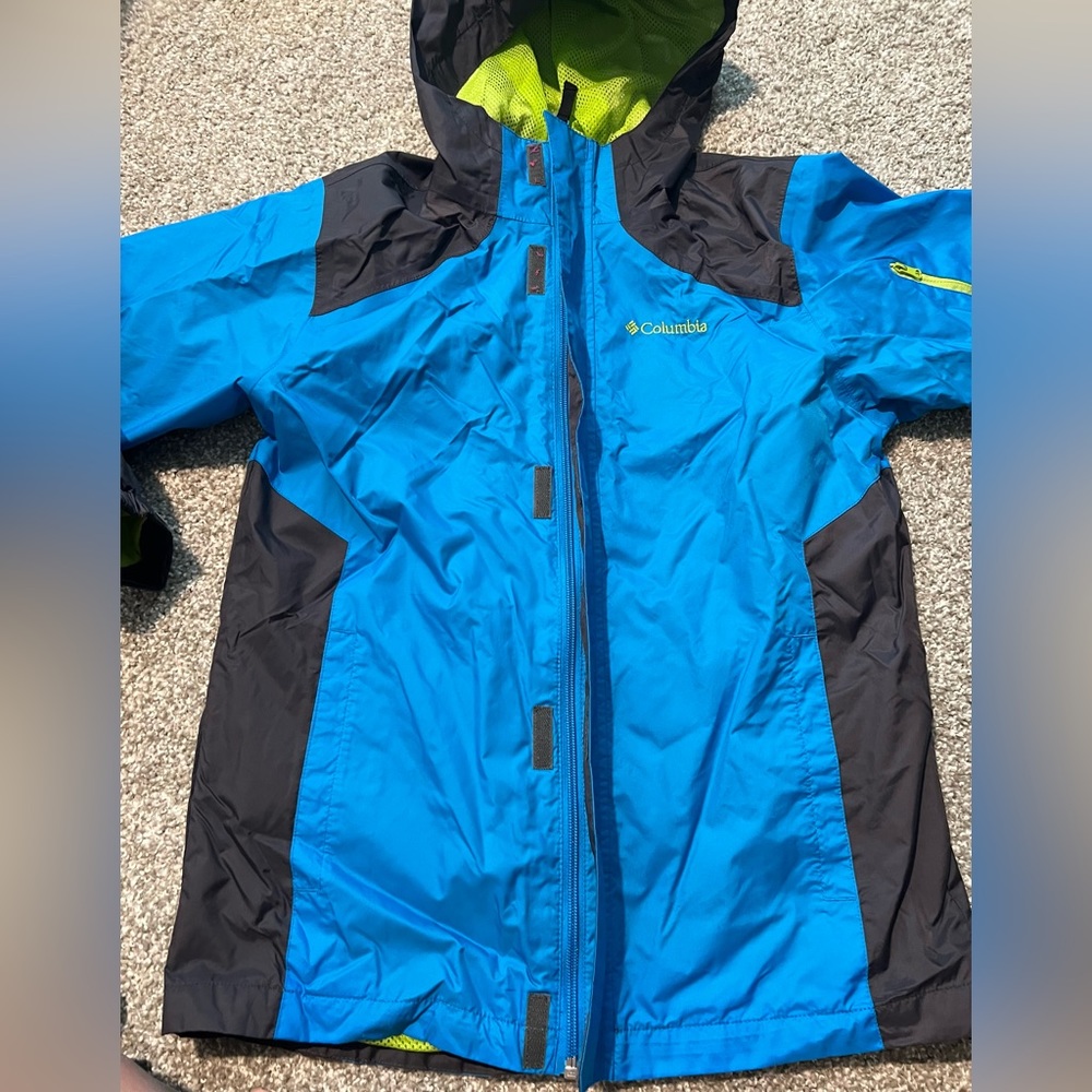 Columbia Jacket - Picture 7 of 10